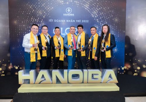 TỔNG GIÁM ĐỐC NGUYỄN ANH TUẤN NHẬN GIẢI THƯỞNG TOP 10 DOANH NHÂN TRẺ THĂNG LONG 2022